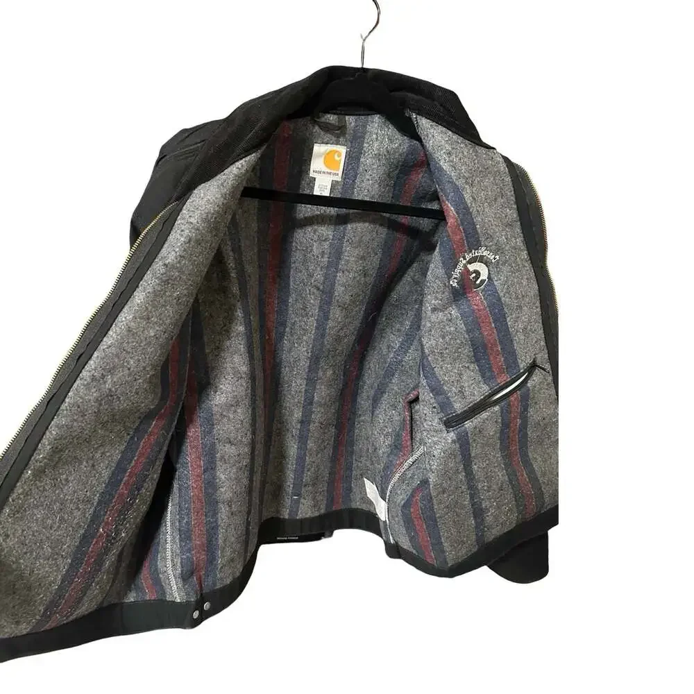 🔥 Vintage Carhartt J001 BLK Detroit Jacket 🔥